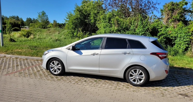 Hyundai I30 cena 30700 przebieg: 213000, rok produkcji 2015 z Pogorzela małe 29